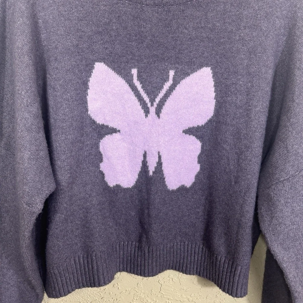 PURPLE BUTTERFLY SWEATER Womens Size Med Slouchy Dolman Sleeves Soft Girl Spring